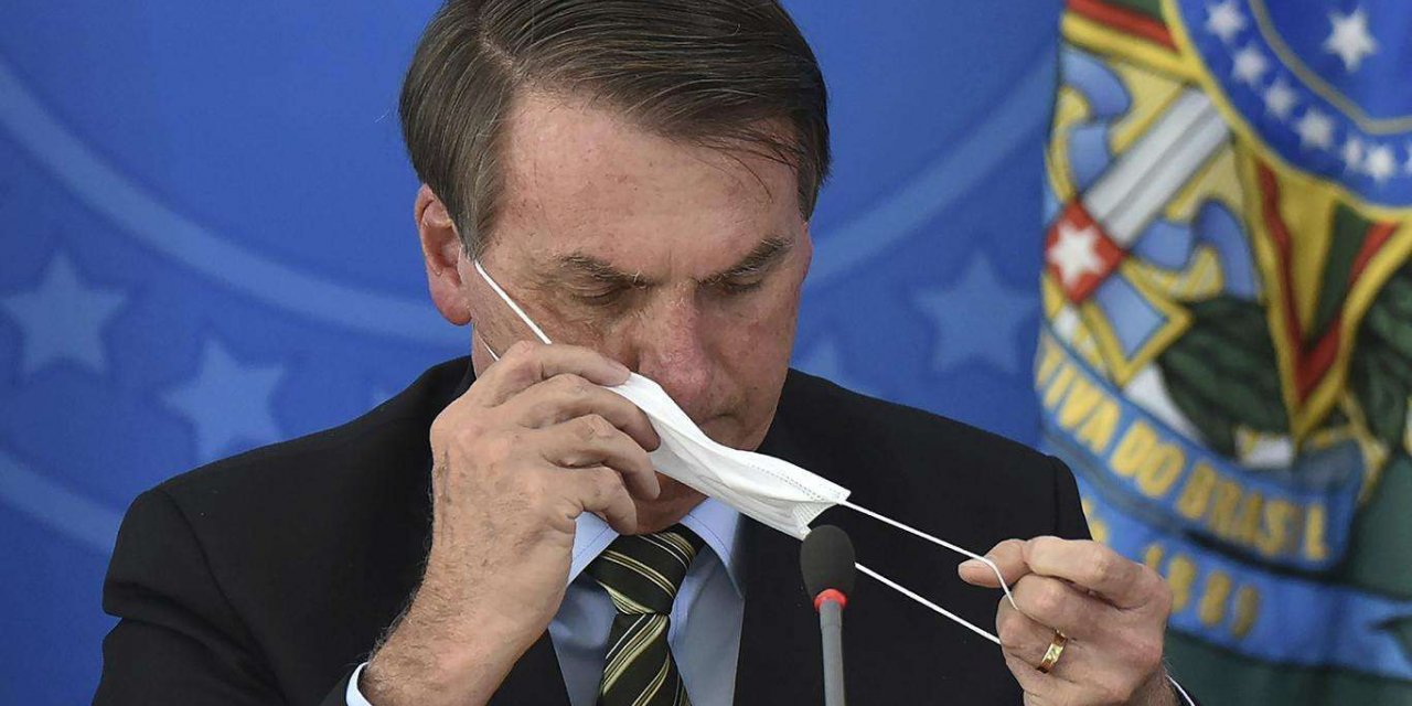 Brezilya Devlet Başkanı Bolsonaro Covid-19'un gündemde olmasına tepkili