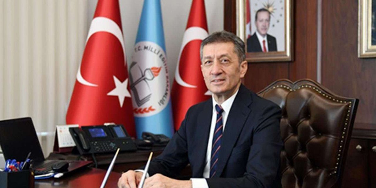 Bakan Selçuk'tan ara tatil mesajı