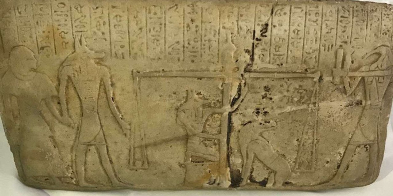Silvan'da Eski Mısır dönemine ait olduğu iddia edilen tablet ele geçirildi