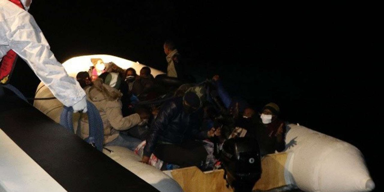 Turkish Coast Guard: 29 irregular migrants rescued off western Turkey