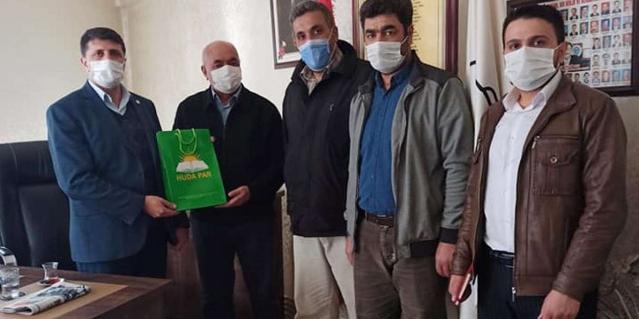 HÜDA PAR Malatya İl Başkanı Dönmezer Fırıncılar Odası ve esnafını ziyaret etti