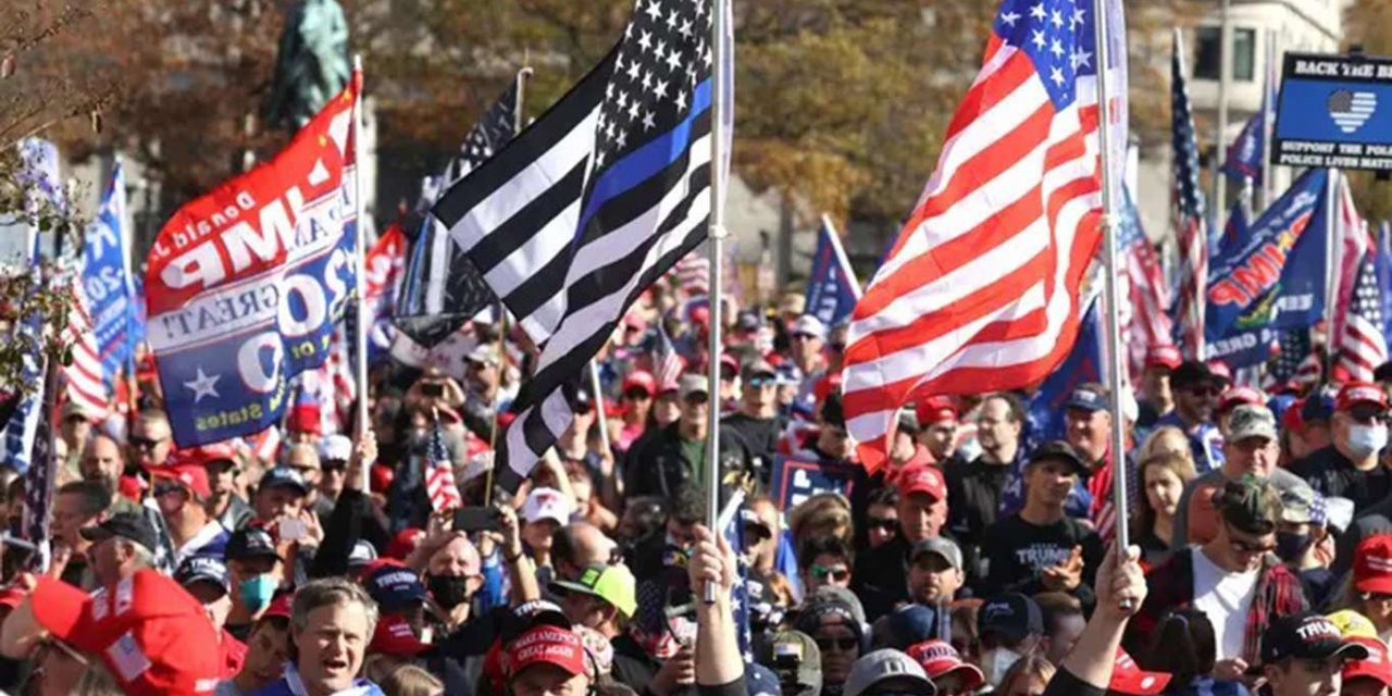 Thousands of Trump’s supporters take to streets in Washington