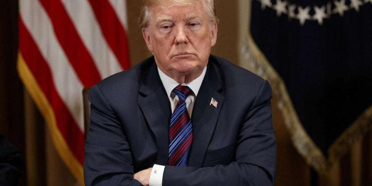 Trump declares himself again the winner of the election