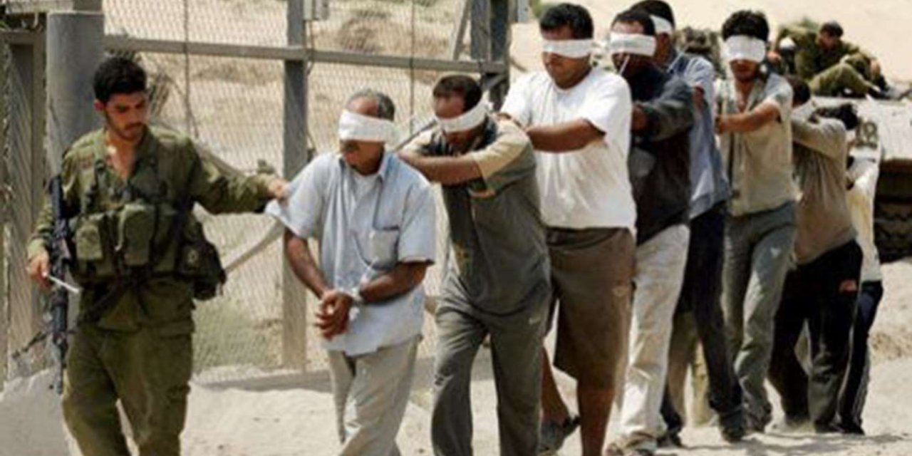 ZOF soldiers detain Palestinian workers