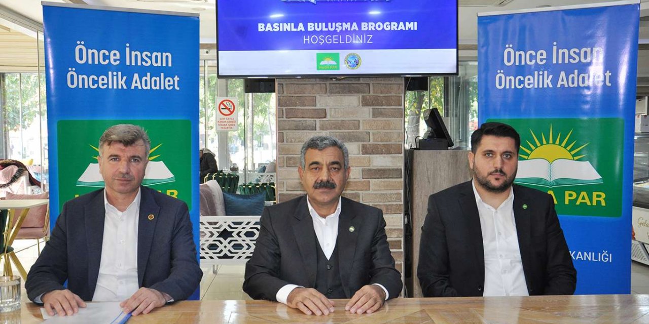 Gazetecilerle buluşan Kayapınar Belde Belediye Başkanı Özhan hizmetlerini anlattı