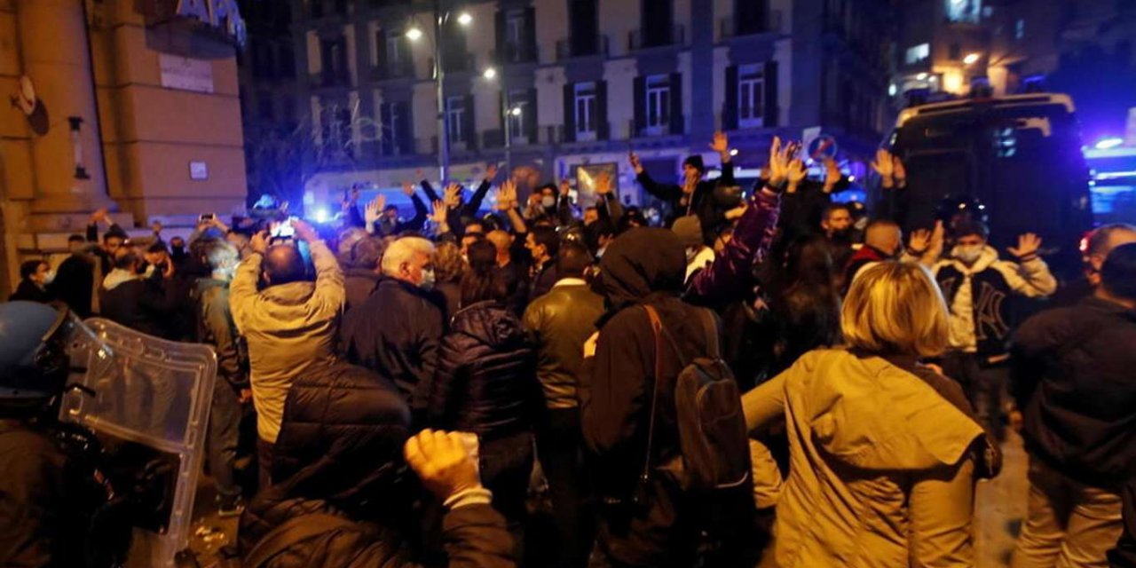 Demonstrators protesting coronavirus restrictions clash with police in Germany