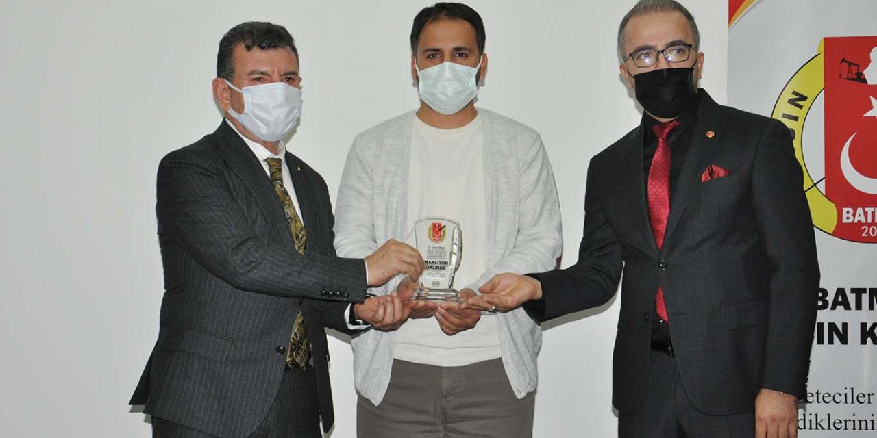 İLKHA muhabiri ‘Yılın Başarılı Gazetecileri’ yarışmasında ödüle layık görüldü