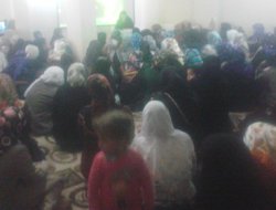 "Tesettür Müslüman kadının onurudur