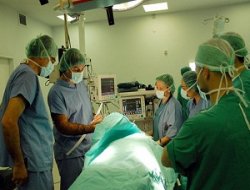 Doktorlara hizmet puanı düzenlemesi