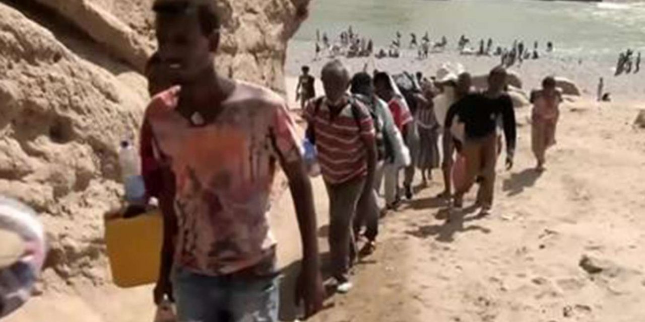 Etiyopya'da ültimatom için son tarih yaklaşırken binlerce mülteci Sudan'a geçiyor