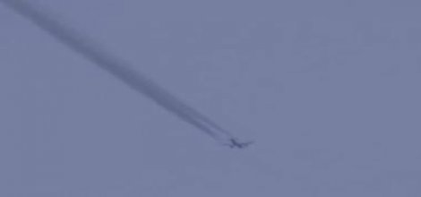 Silah dolu kargo uçağı düşürüldü VİDEO