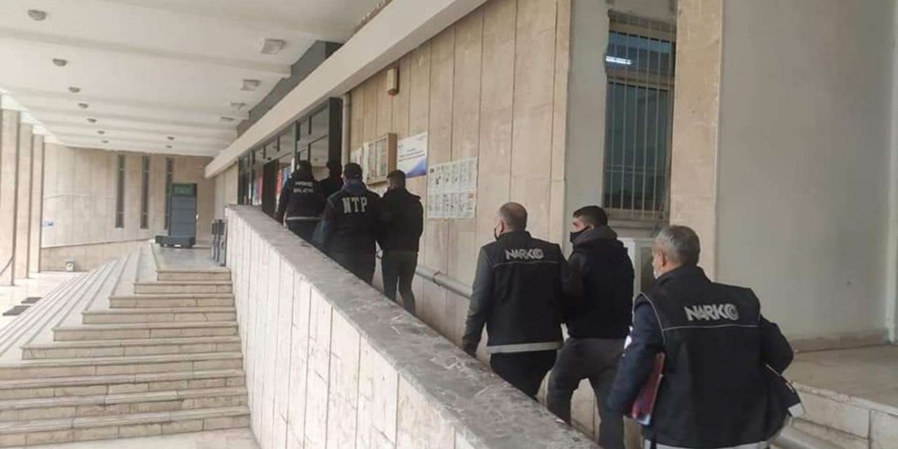 Malatya'da uyuşturucu ticaretinden 14 kişi tutuklandı
