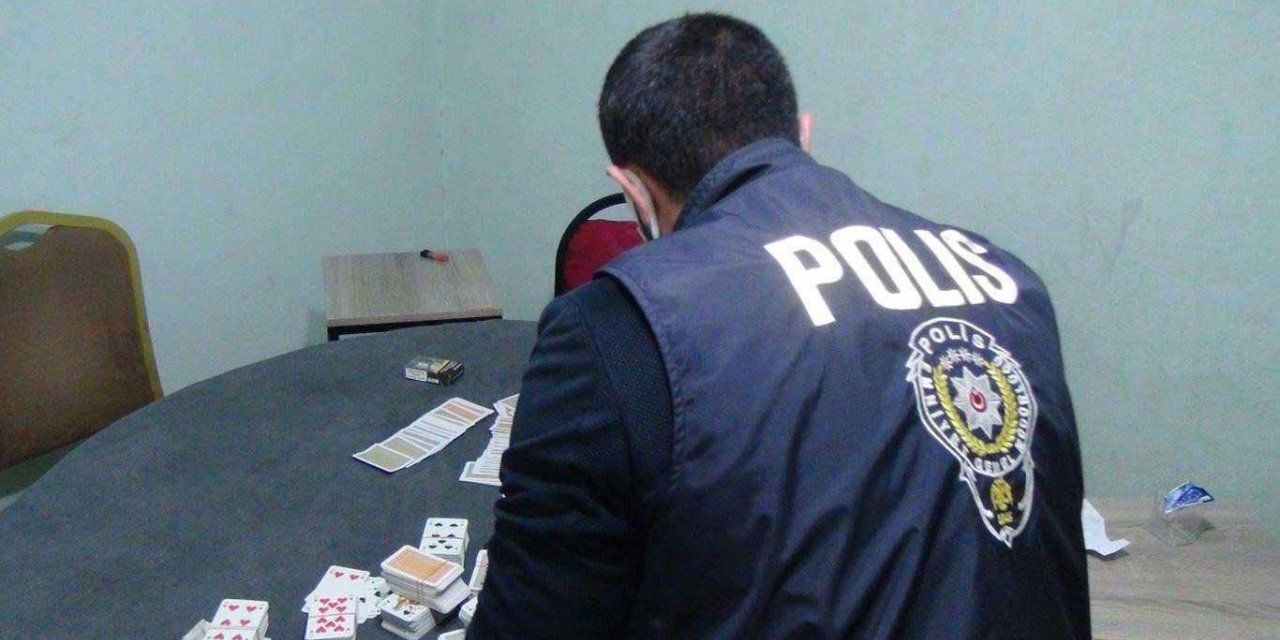 Dalaman'da kumar oynayan 17 şahsa ceza kesildi