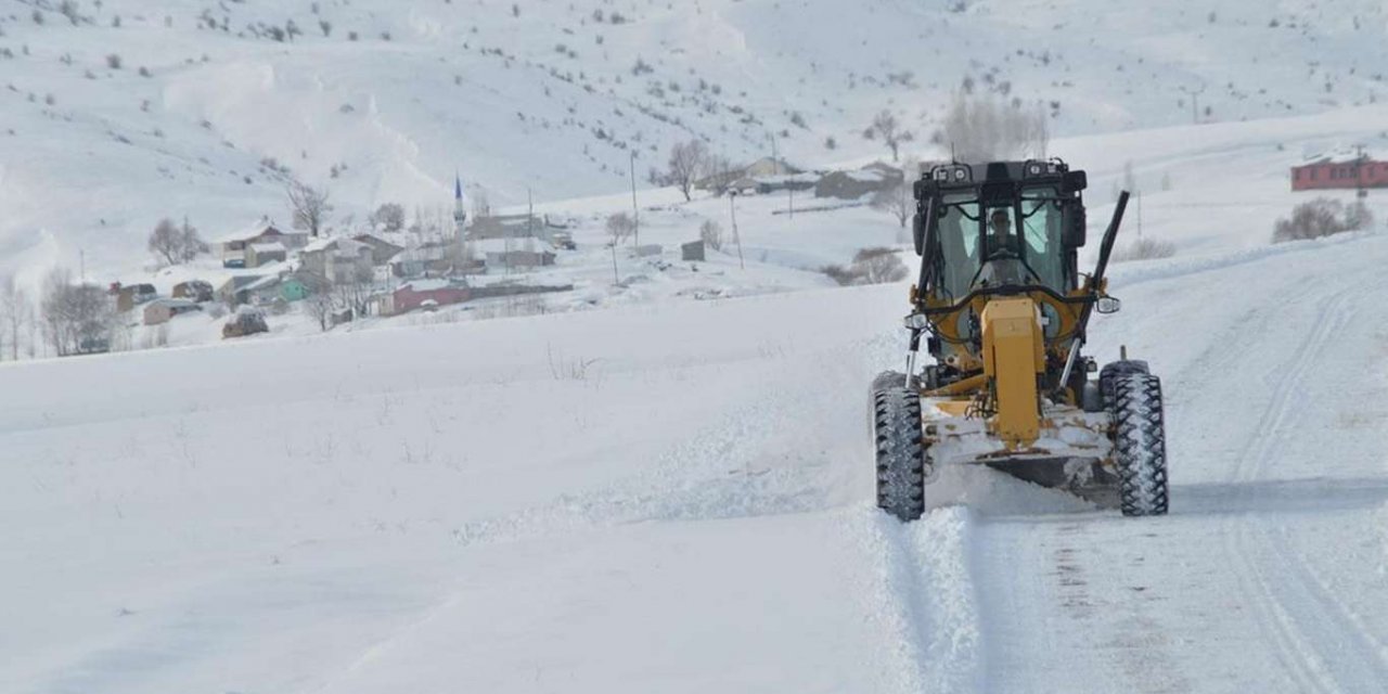 Tunceli'de kar nedeniyle 58 köy yolu ulaşıma kapandı