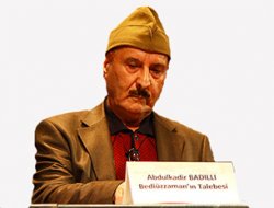 Said Nursi dönemin deccallerinden çekinmedi