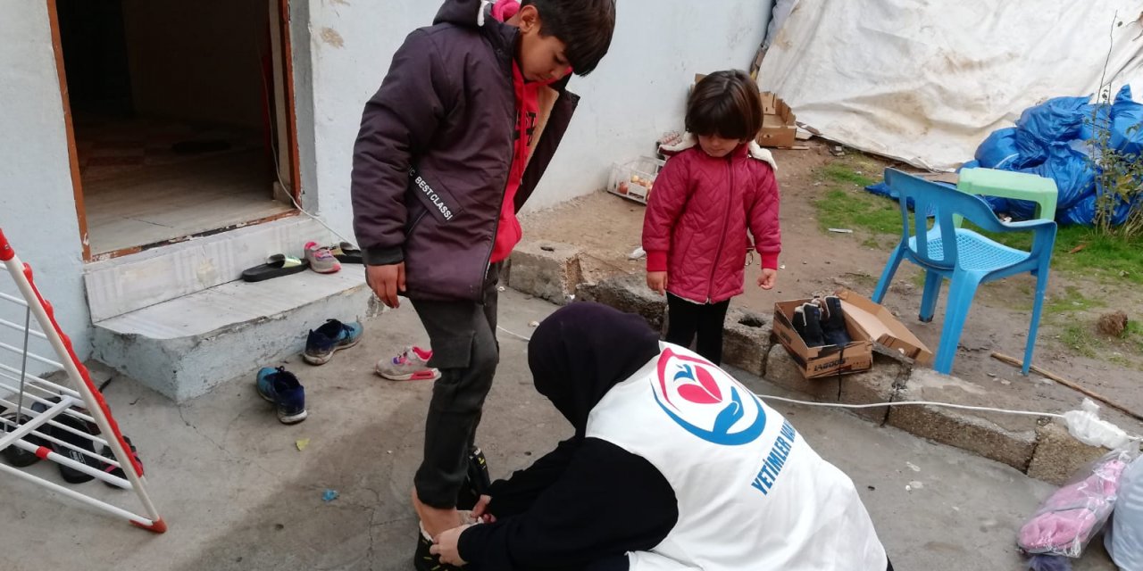 Yetimler Vakfı Çınar’da 71 yetim çocuğu giydirdi