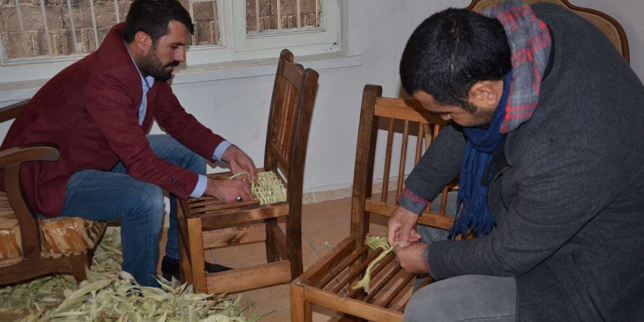 Pandemi süresince mağdur olan usta öğreticiler iş güvencesi bekliyor