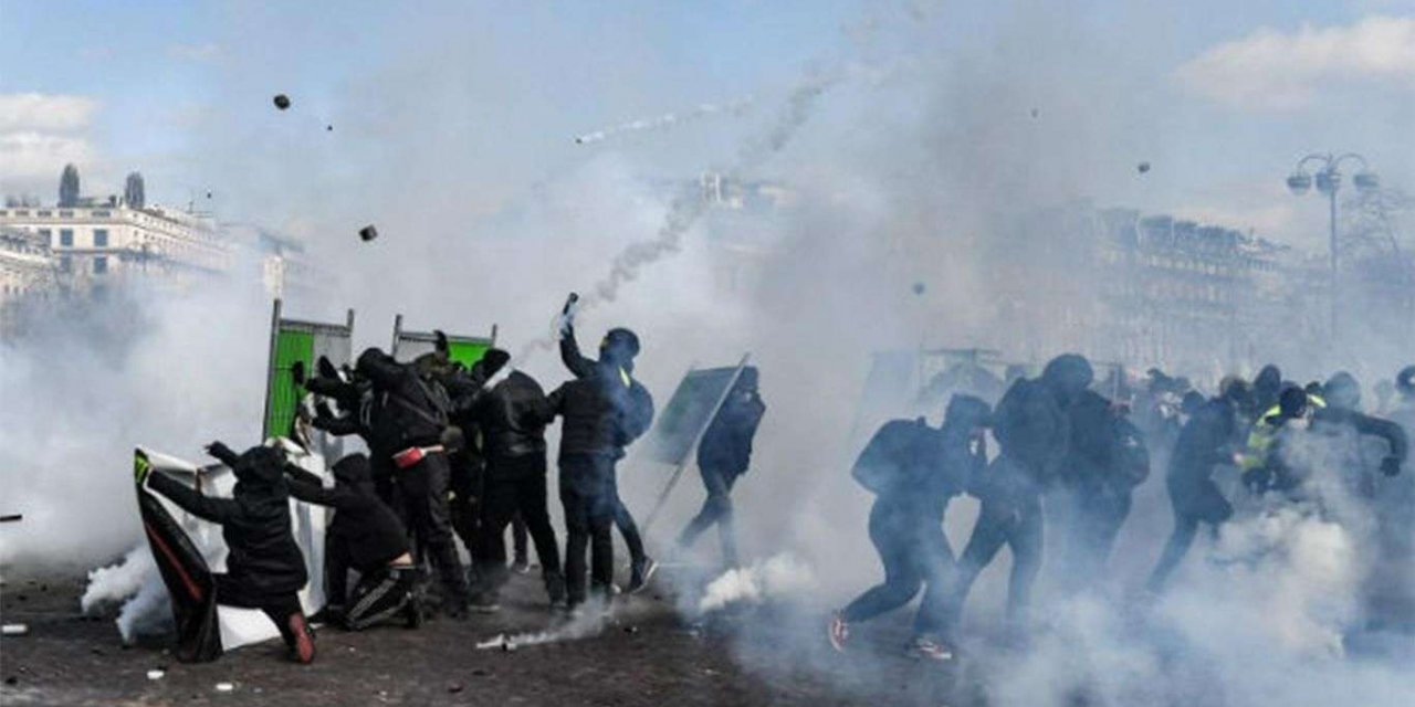 Li Fransayê xwepêşan û çalakîyên li dijî pêşnûmaya ewlehîyê berdewam dikin