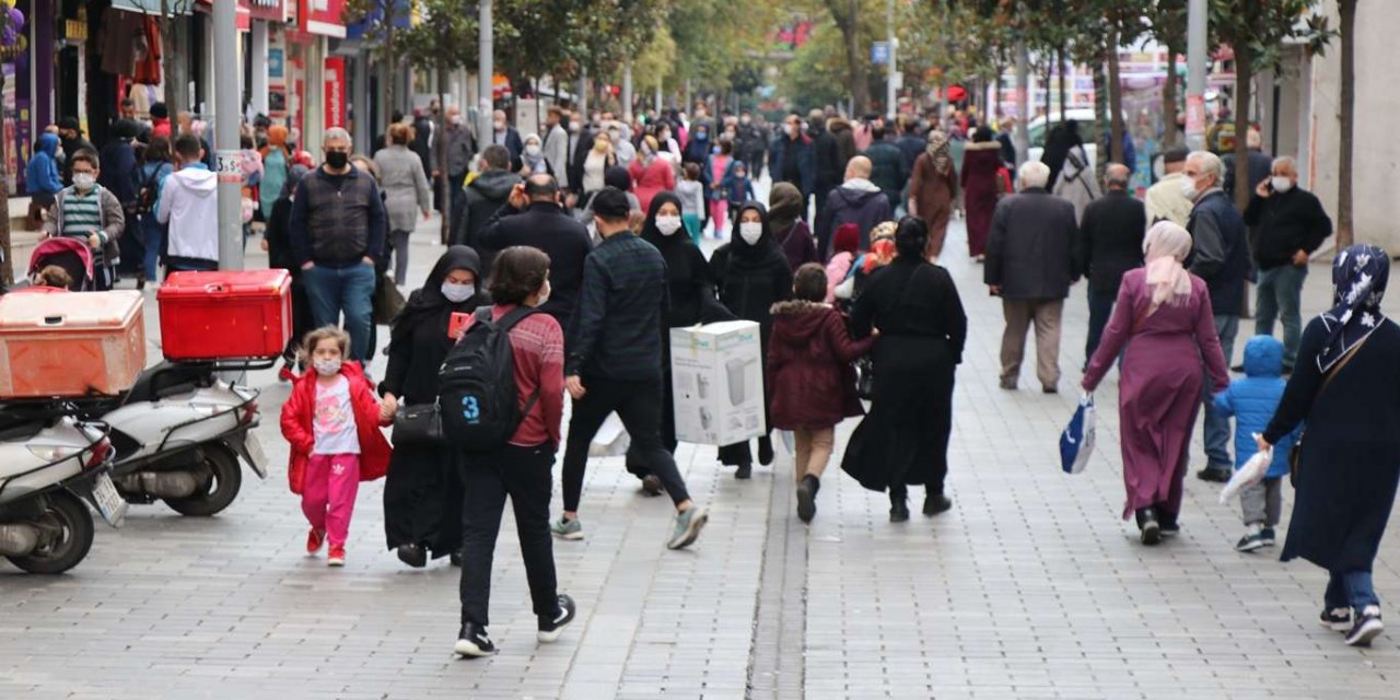 İstanbullular asgari ücret zammı için ne düşünüyor?