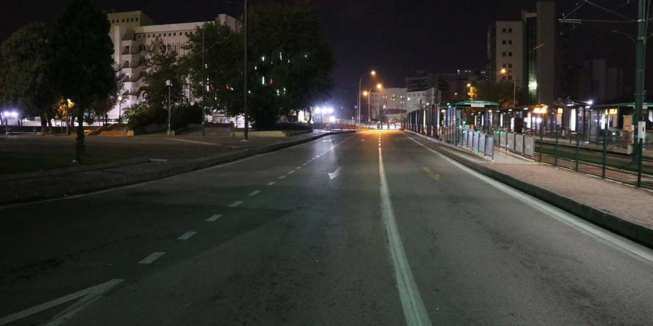 Sokağa çıkma kısıtlaması sona erdi