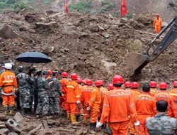 Tibet'te 83 madenciden umut kesildi