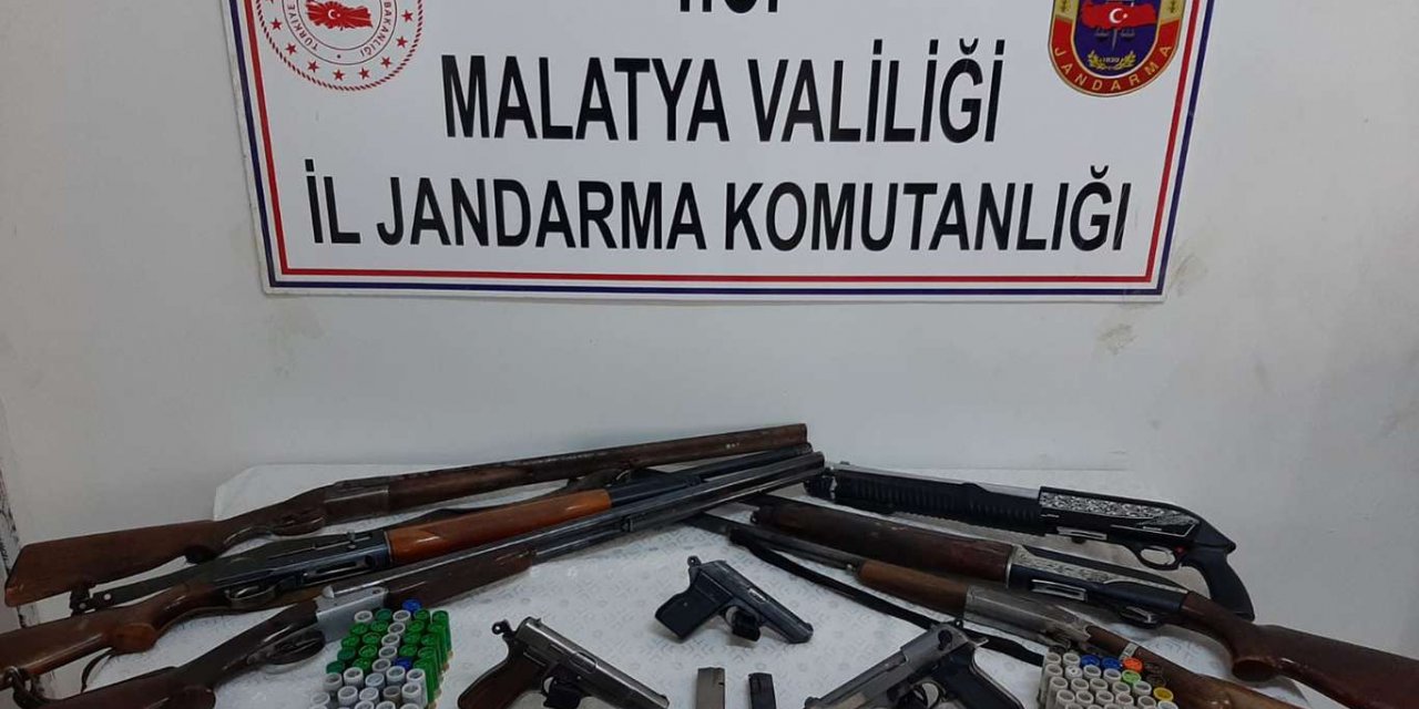 Malatya’da çok sayıda silah ele geçirildi