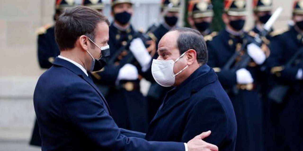 İslam düşmanı Macron'un darbeci Sisi'ye onur nişanı(!) verdiği ortaya çıktı