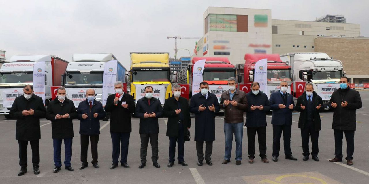 Malatya'dan insani yardım taşıyan 7 tır Suriye'ye gönderildi