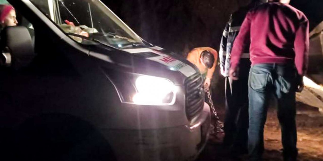 Batman’da mahsur kalan araçlar kurtarıldı