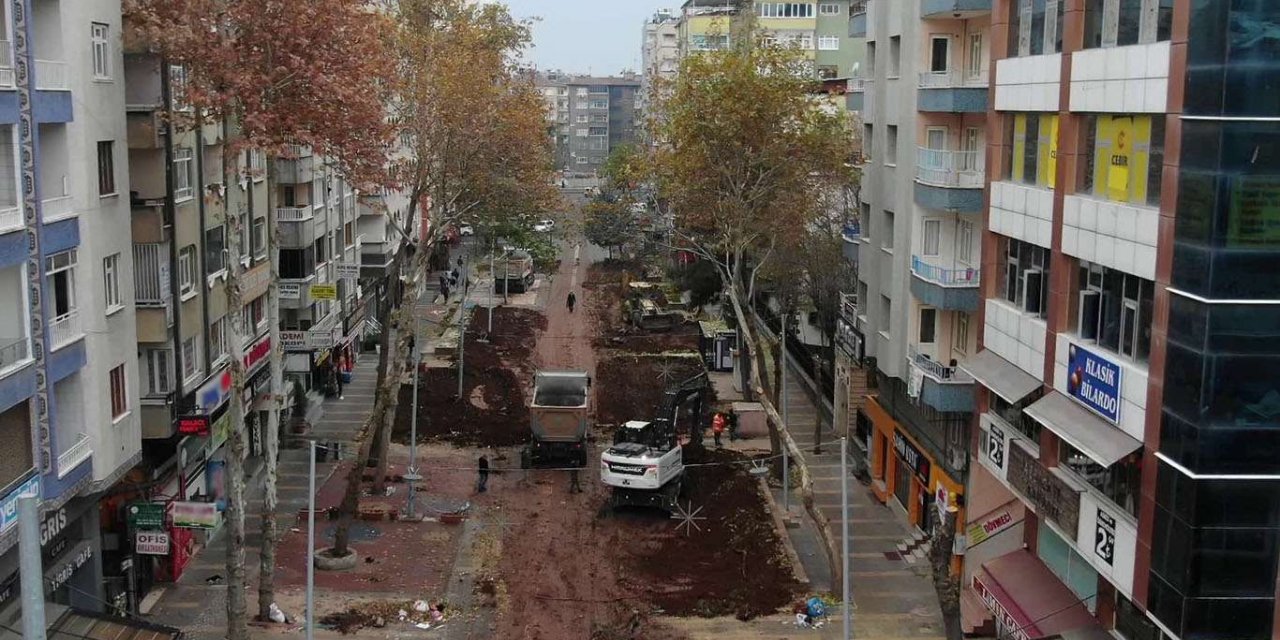 ​Diyarbakır Sanat sokağında yenileme çalışmaları başladı
