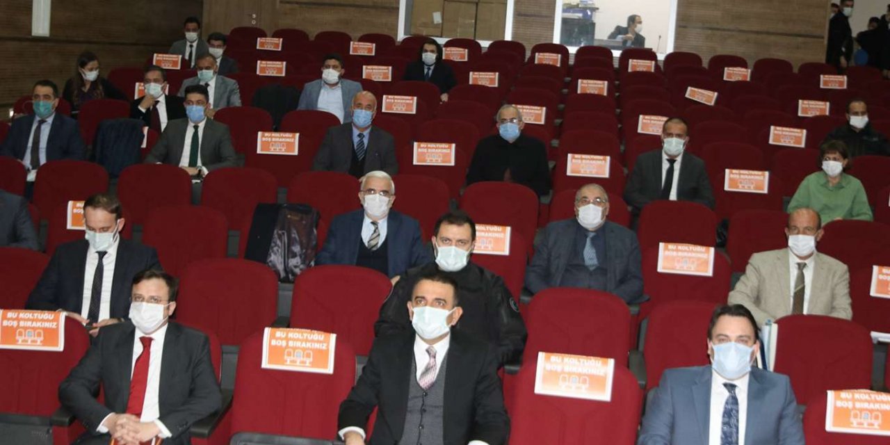 Bağımlılıkla mücadele toplantısı Vali Hacıbektaşoğlu başkanlığında yapıldı