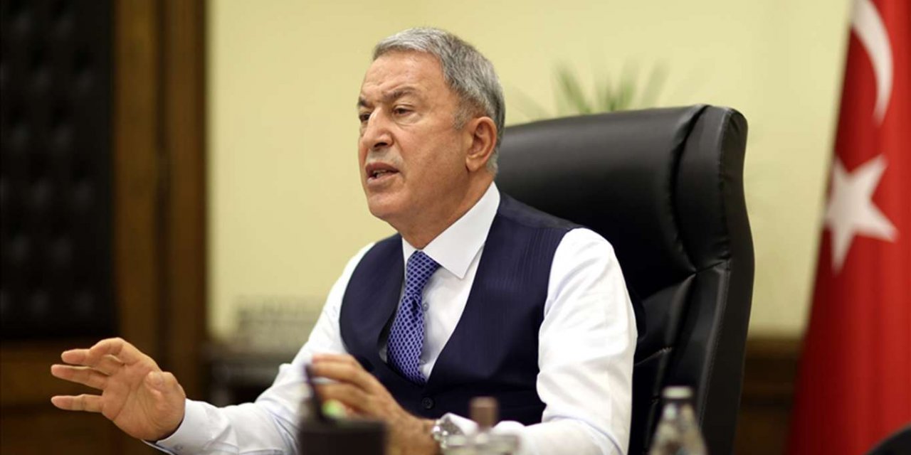 Bakan Akar'dan Navtex açıklaması