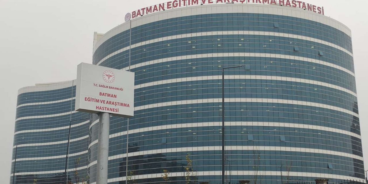 Batman Eğitim ve Araştırma Hastanesi hasta kabulüne başladı