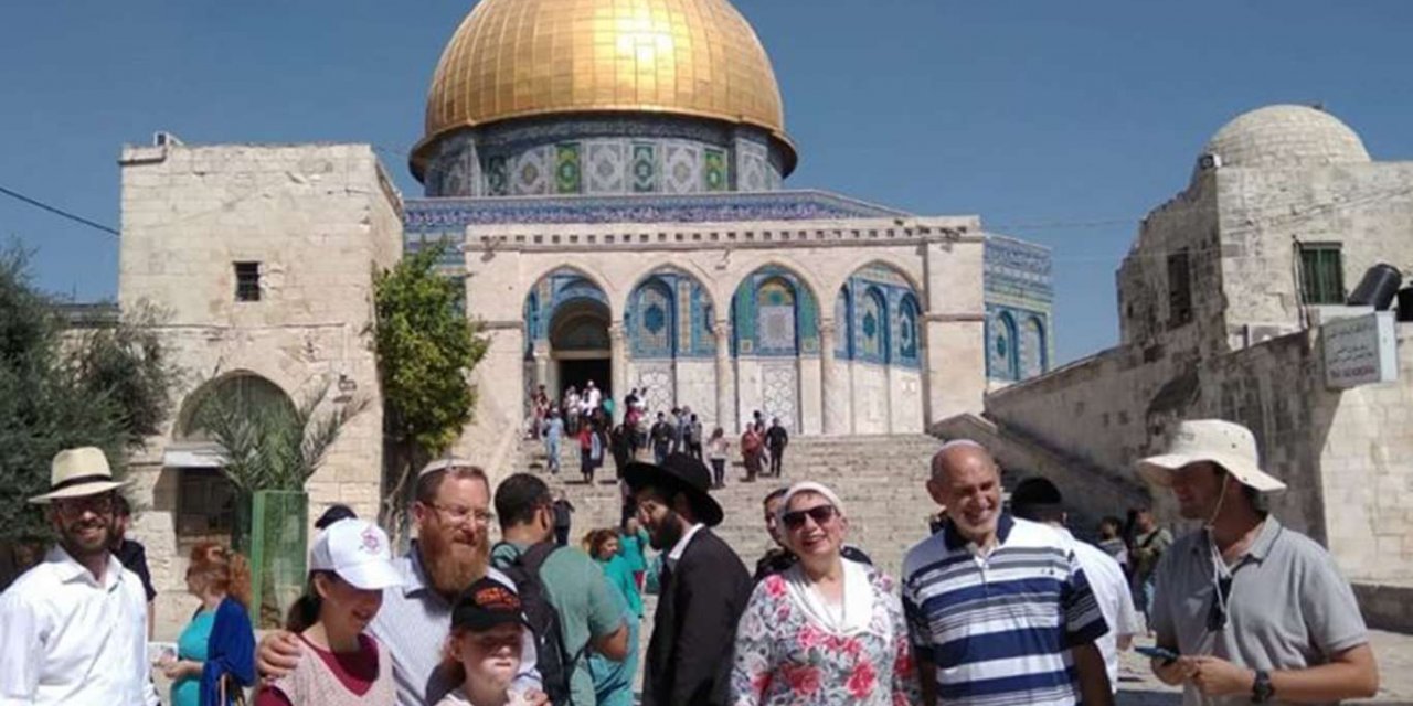Siyonist yerleşimcilerin Mescid-i Aksa’ya saldırıları devam ediyor