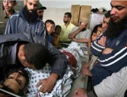 İsrail askerleri 2 Filistinliyi şehit etti