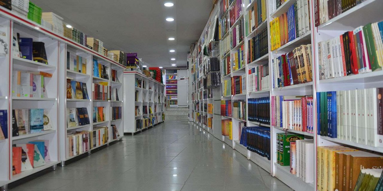 Sokağa çıkma kısıtlamalarında internet ve TV bağımlılığı arttı, kitap okuma oranları düştü