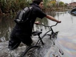 Sel felaketi: 54 ölü!