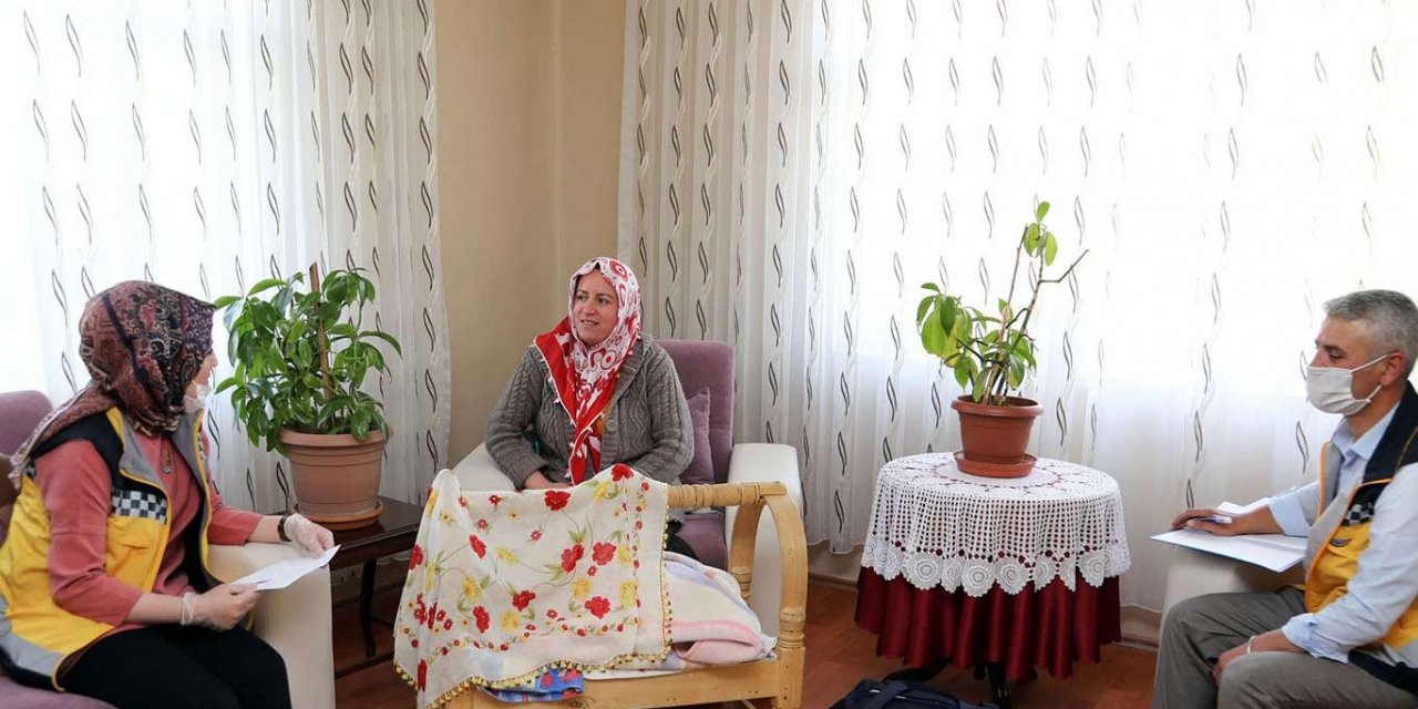 Van’da 2020 yılında 3 bin 200 anneye yeni doğan seti hediye edildi