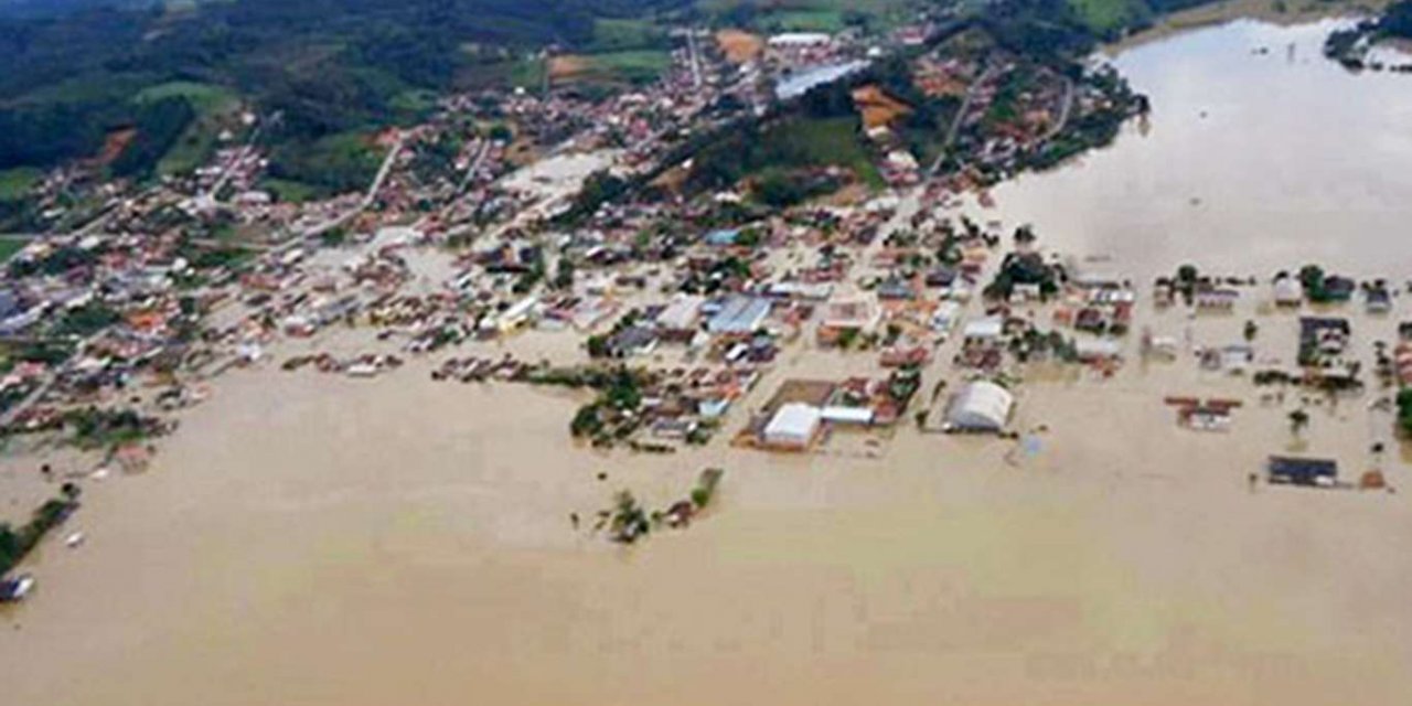 Brezilya’da şiddetli yağışlar sel felaketine neden oldu