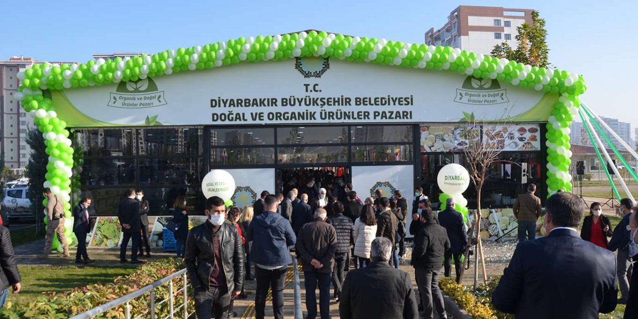 Diyarbakır'da Doğal ve Organik Ürünler Pazarı açıldı