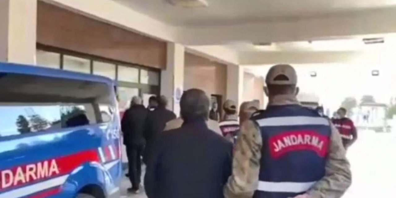 Mardin’in Derik ve Kızıltepe ilçelerinde tefecilik operasyonunda 15 kişi gözaltına alındı