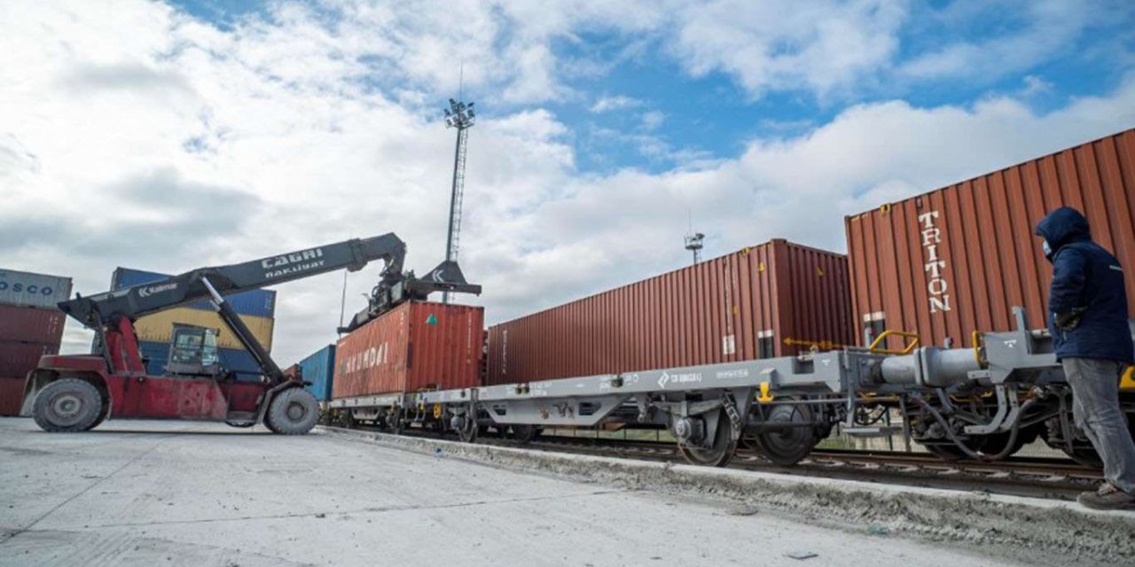Çin'e gidecek ikinci ihracat treni yola çıktı