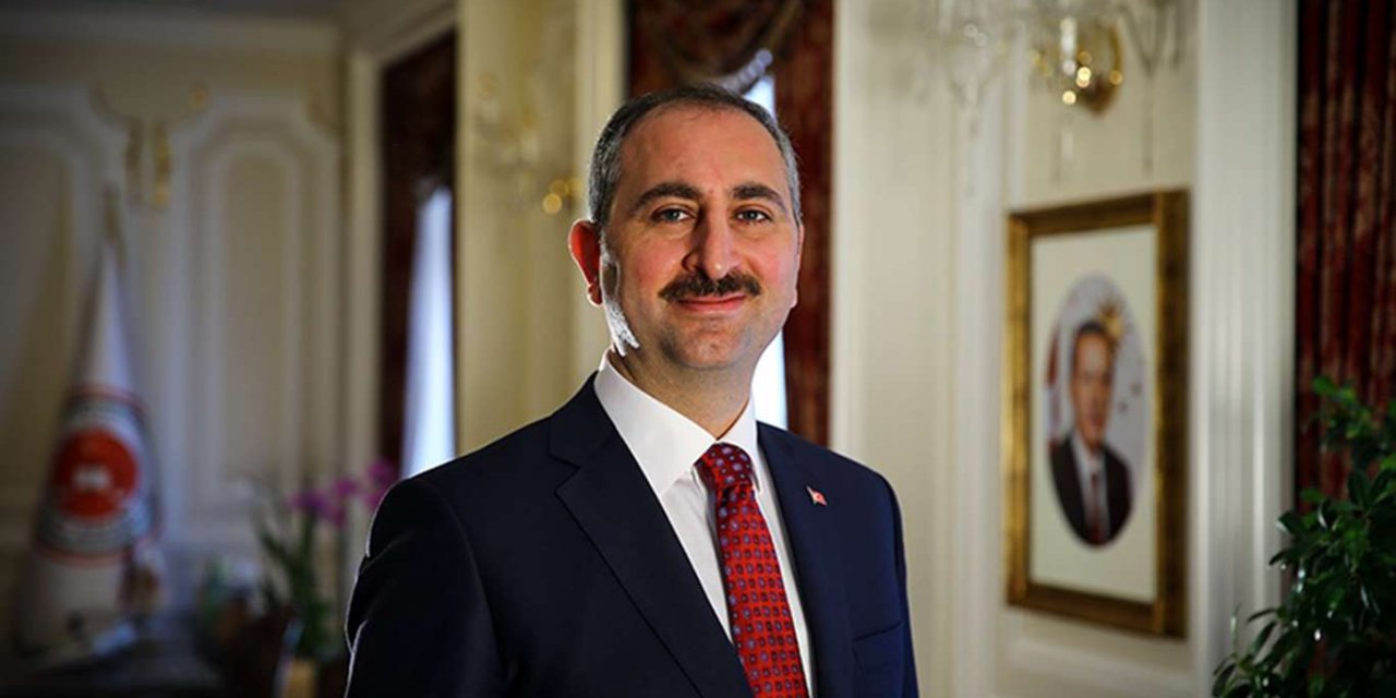 Adalet Bakanı Gül Gaziantep’in kurtuluş yıldönümünü kutladı