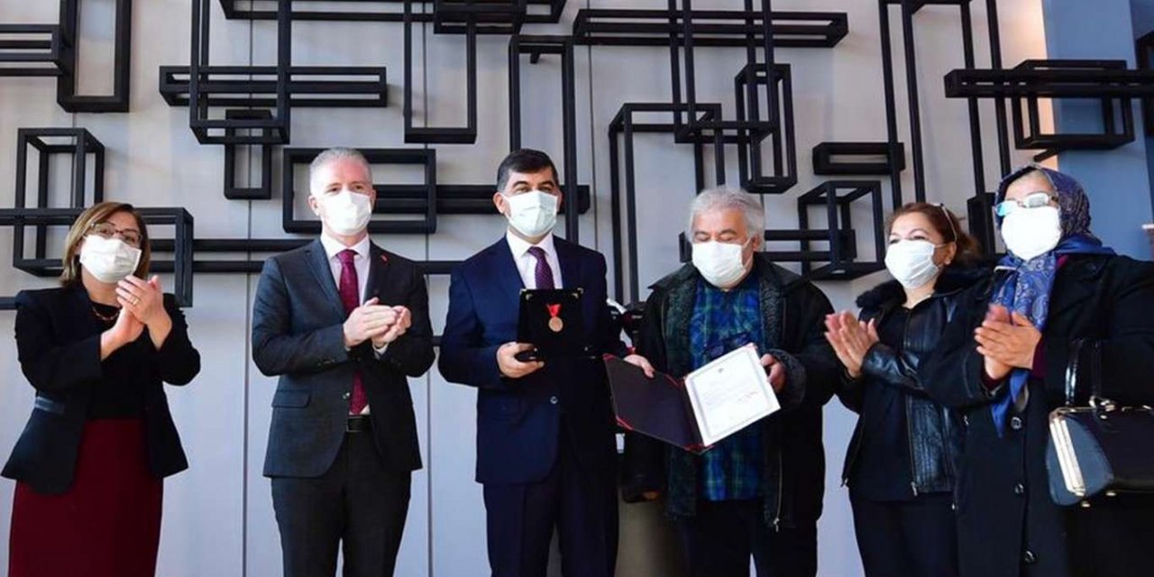 Şehid Kamil’in şehadet madalyası 101 yıl sonra ailesine teslim edildi