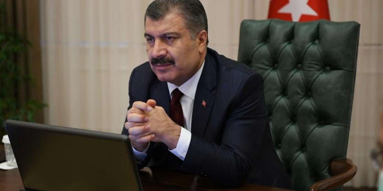 Koca: "Pekin'deki Covid-19 alarmı nedeniyle aşılarımızın gelişi 1-2 gün ertelenmiştir"