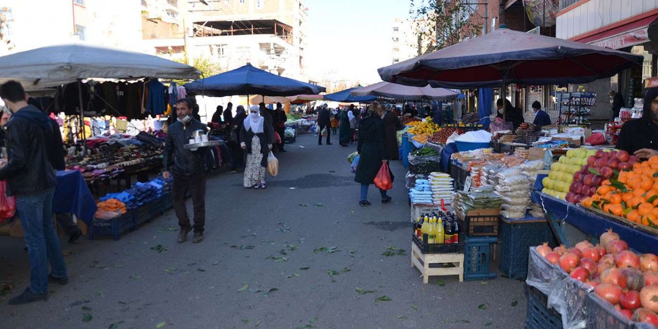 Pazarcı esnafı hafta sonu kısıtlamalarında da tezgâh açmak istiyor