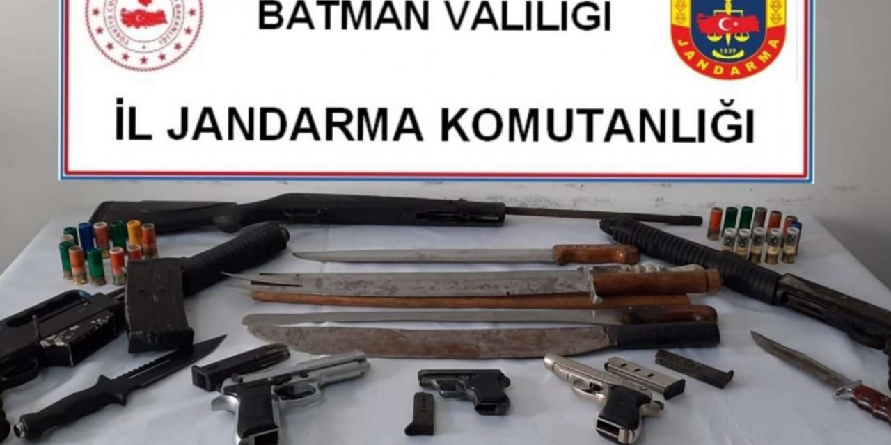 Batman’da çok sayıda silah ele geçirildi