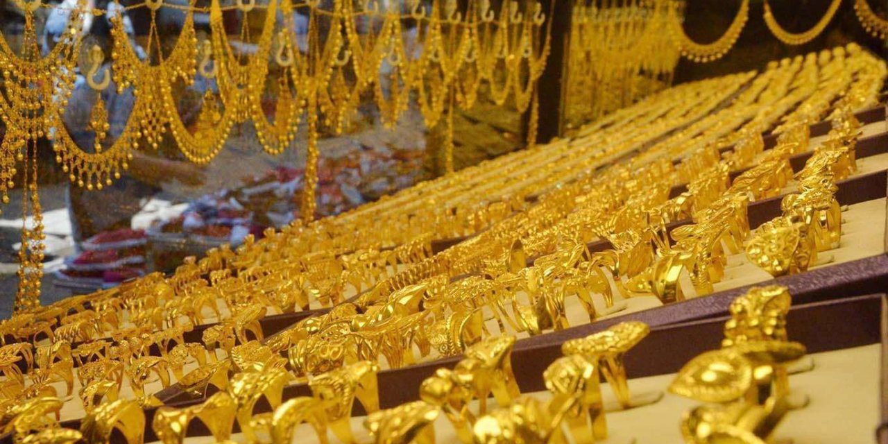 Çeyrek ve gram altın fiyatları bugün ne kadar?