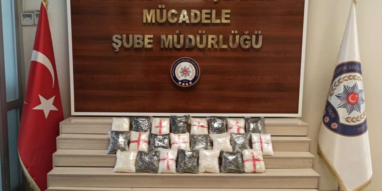 Van'da 23 kilogram uyuşturucu ele geçirildi