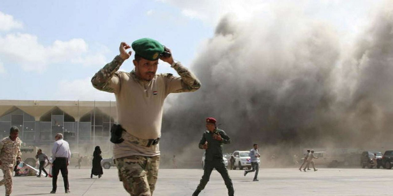 Deadly attack targeting airport kills at least 22 people in Aden, Yemen